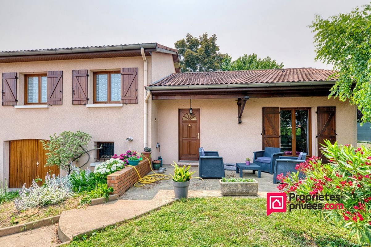 Mions (69780), Maison Contemporaine  4 pièces de 91 m2 habitables, Terrain clos, Secteur prisé! Aucun vis à vis